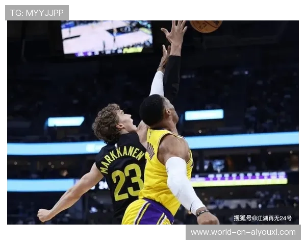 G2通过中路渗透打开局面，成功撕裂防守体系